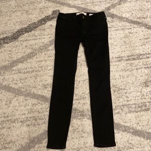 brand new holister skinny jeans